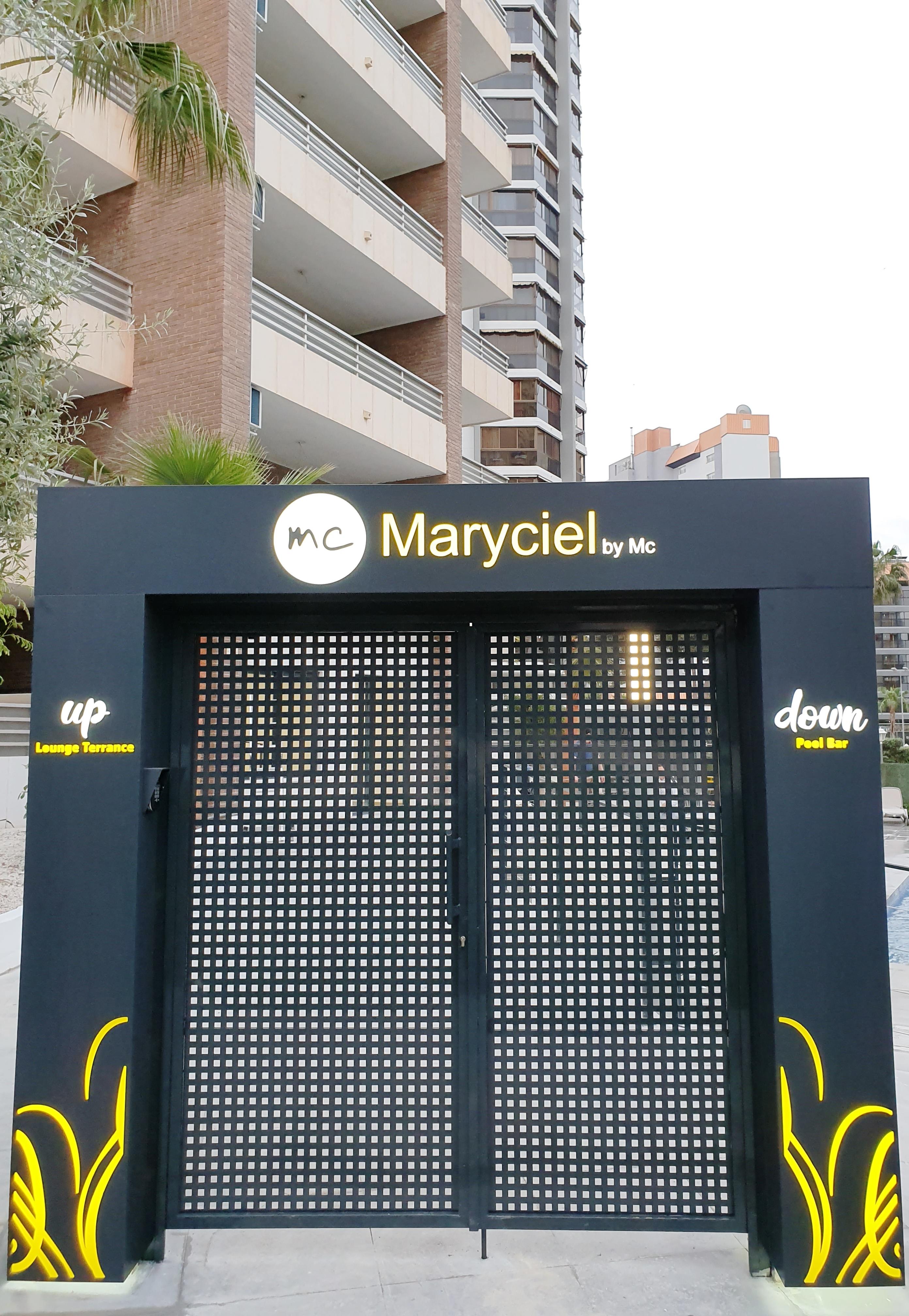 Apartamentos Maryciel By Mc Benidorm Exteriör bild